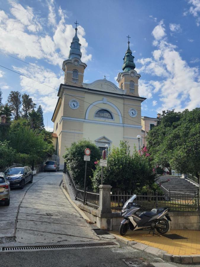 Family Apartment Center Опатия Екстериор снимка